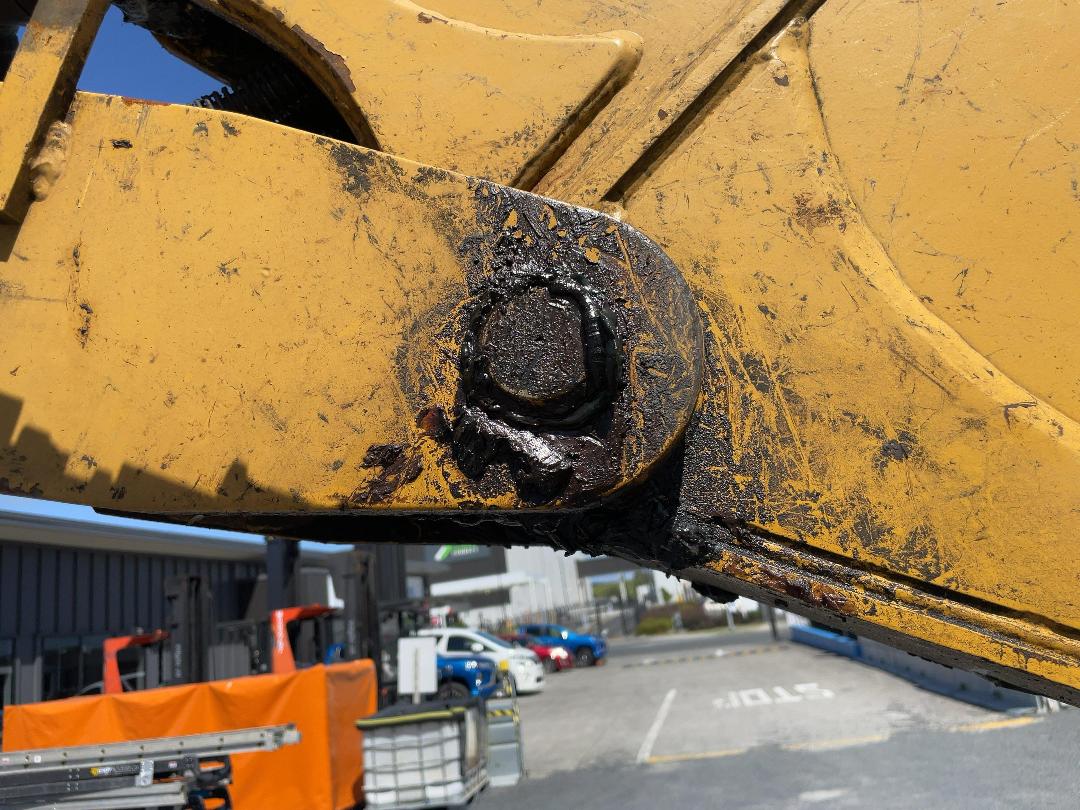 Photo '30' of CAT 305E2CR Excavator