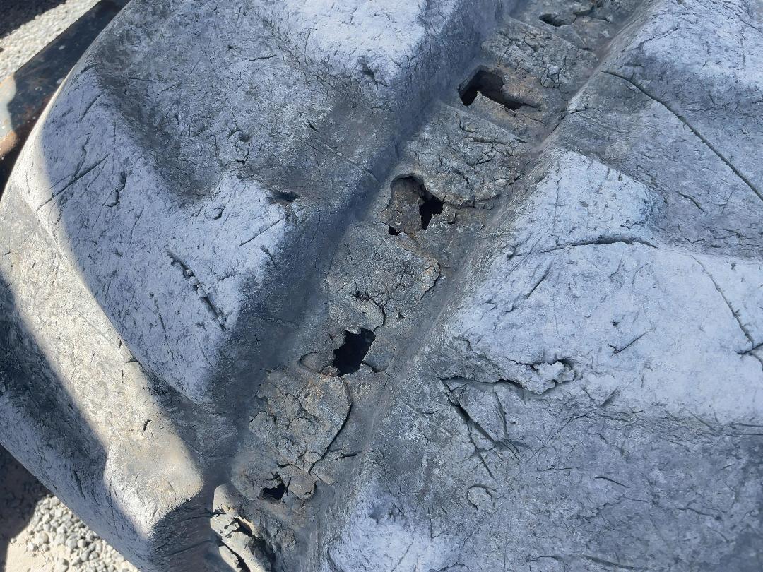 Photo '32' of CAT 305E2CR Excavator