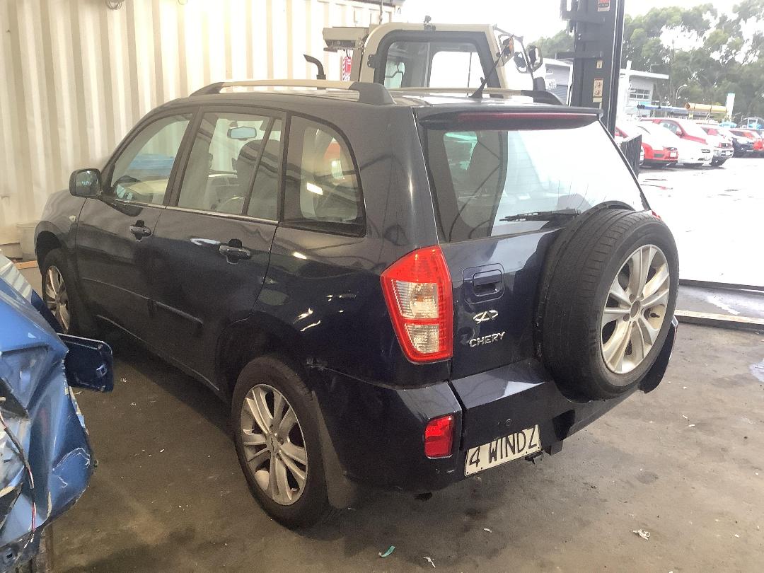 Photo '4' of Chery J11