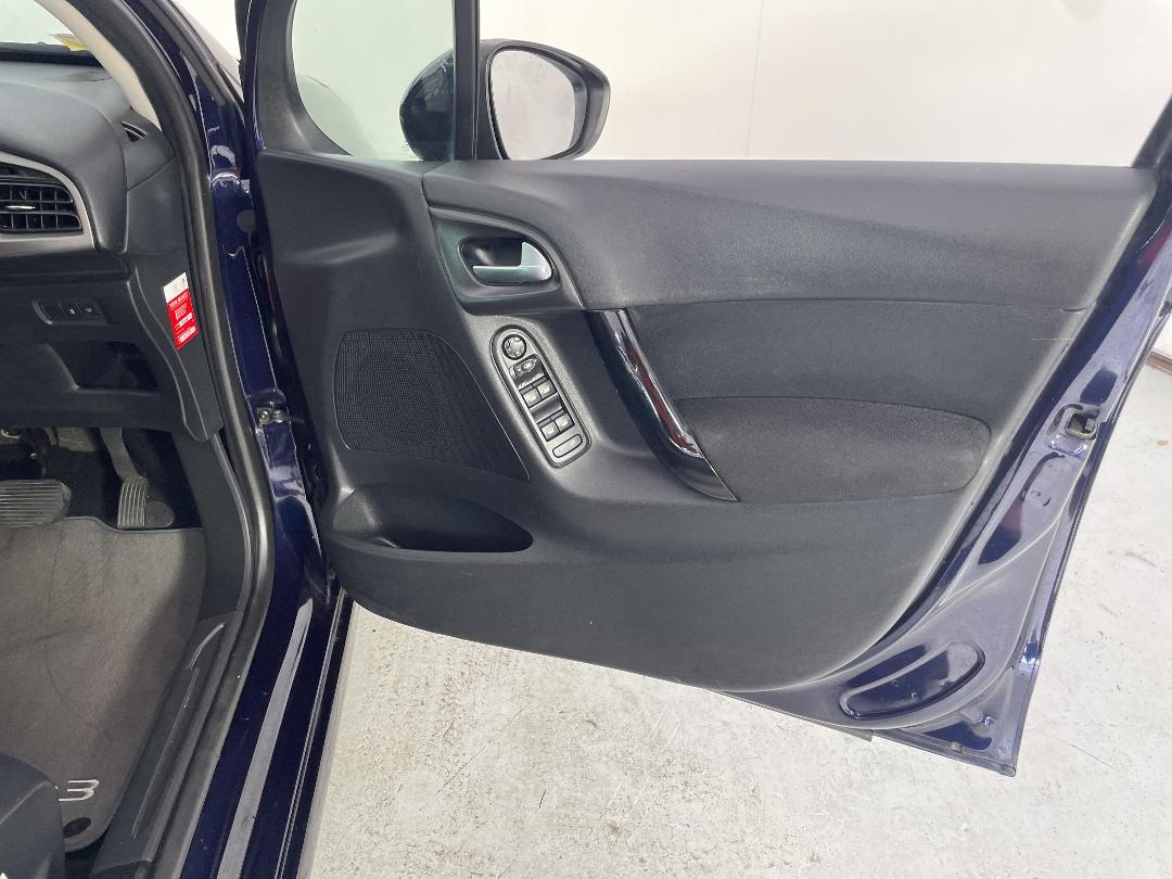 Photo '15' of Citroen C3 Photo '15' of Citroen C3