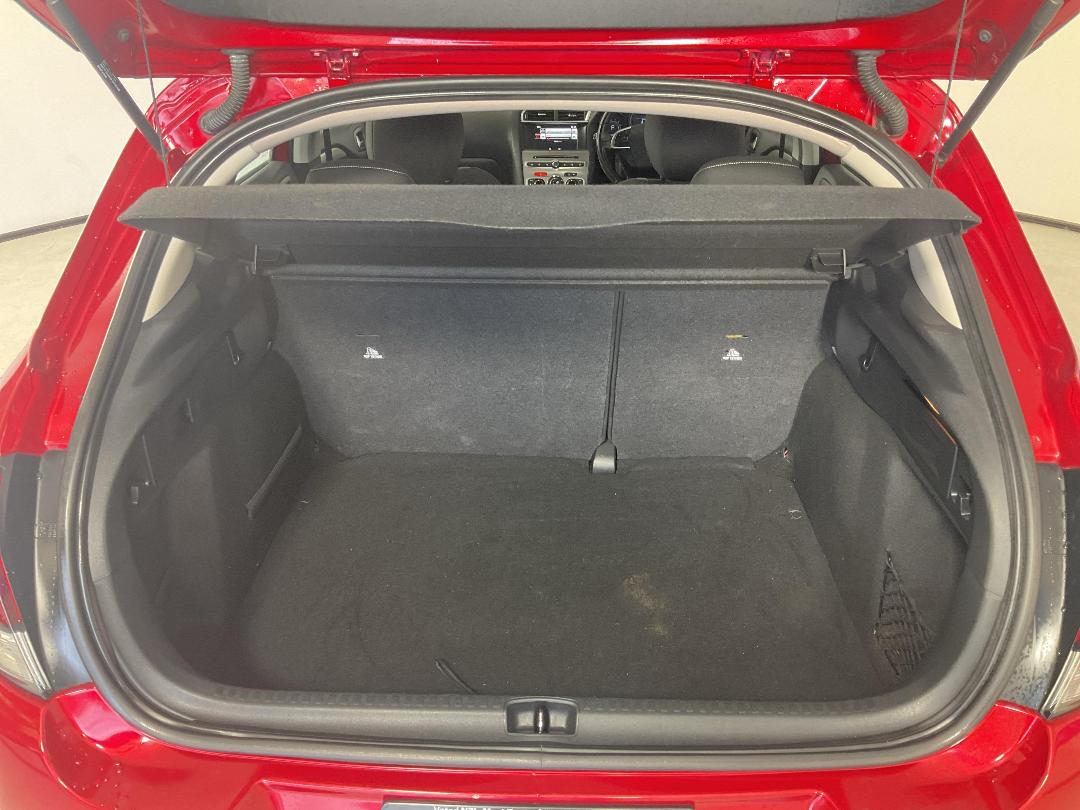 Photo '14' of Citroen C4