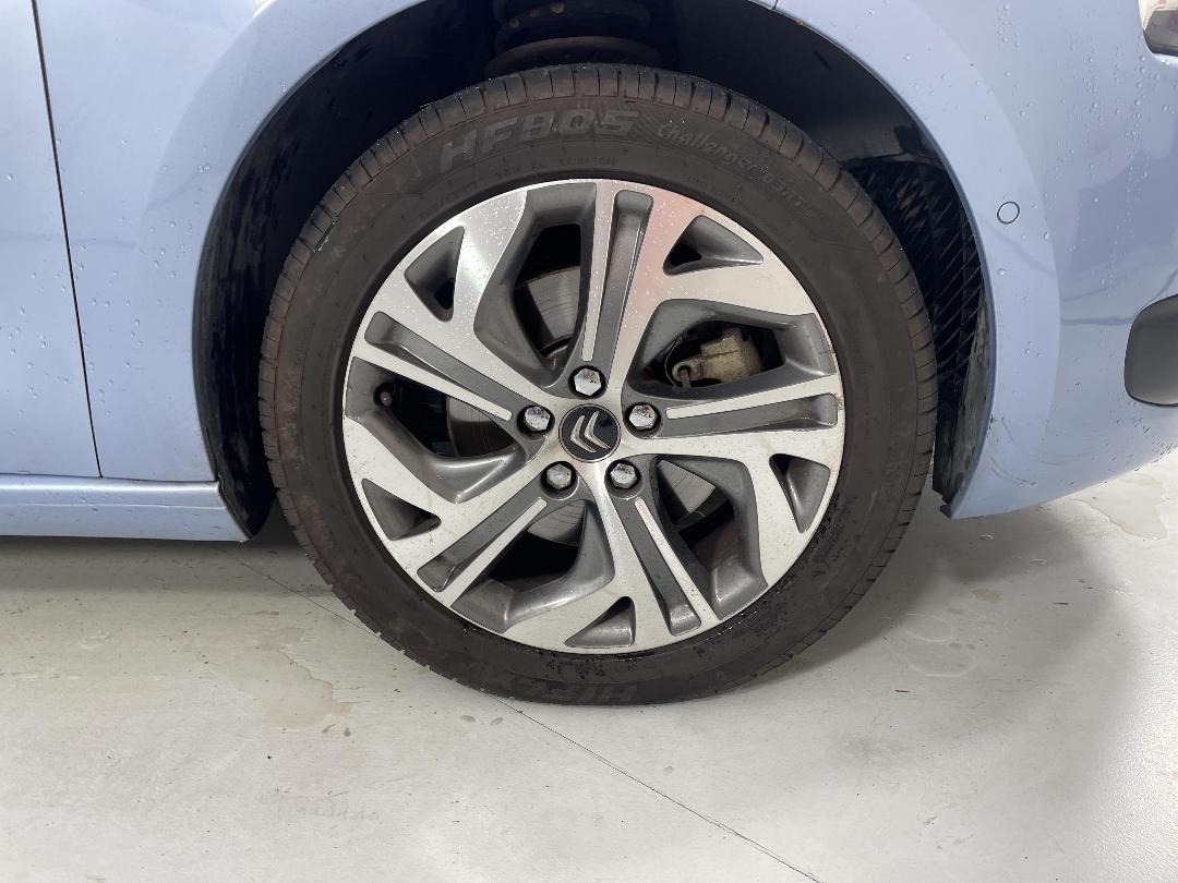 Photo '9' of Citroen C4 Photo '9' of Citroen C4