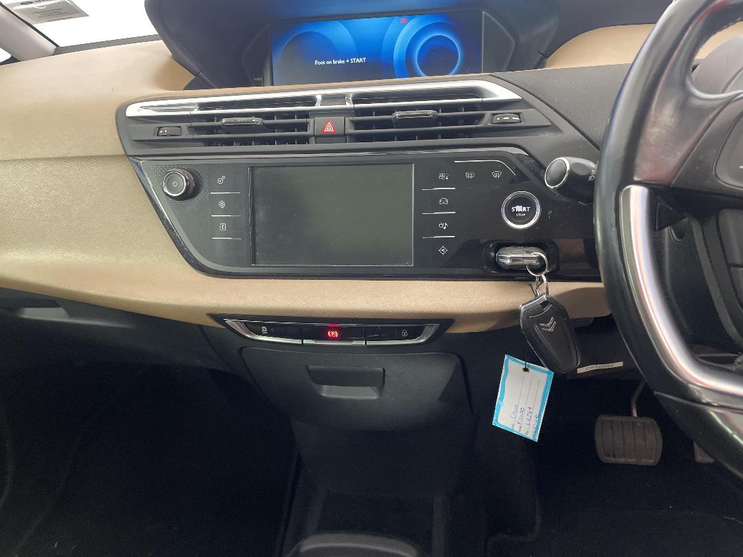 Photo '18' of Citroen C4 Photo '18' of Citroen C4