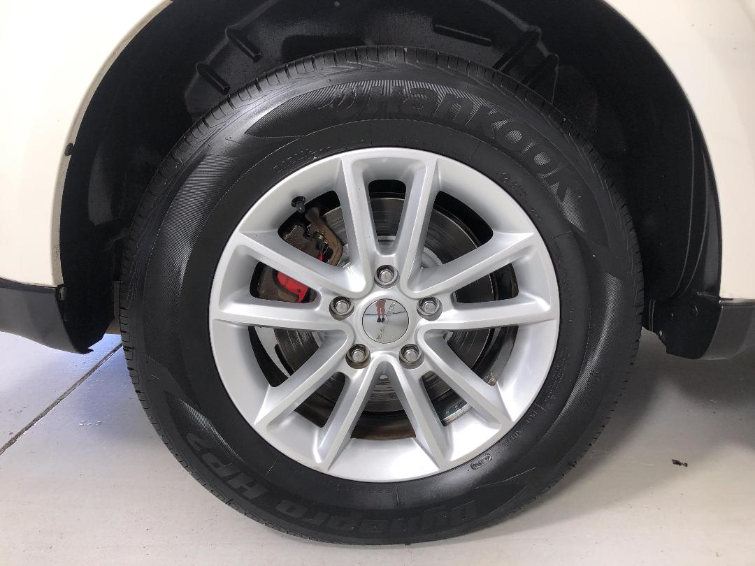 Photo '12' of Dodge Journey