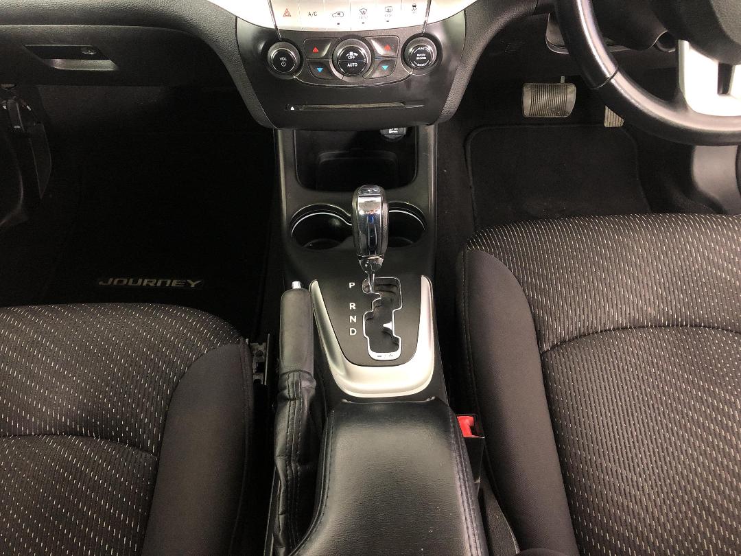 Photo '18' of Dodge Journey