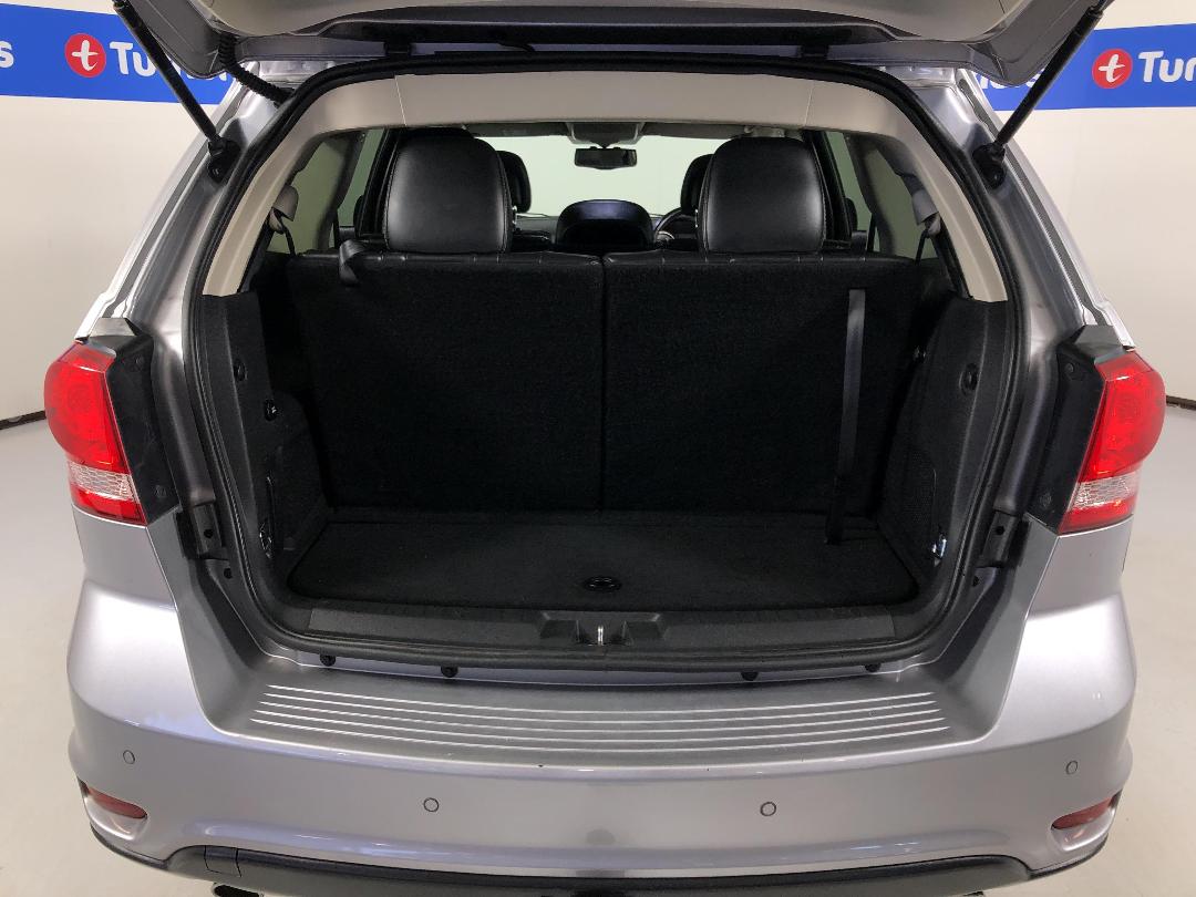 Photo '14' of Dodge Journey