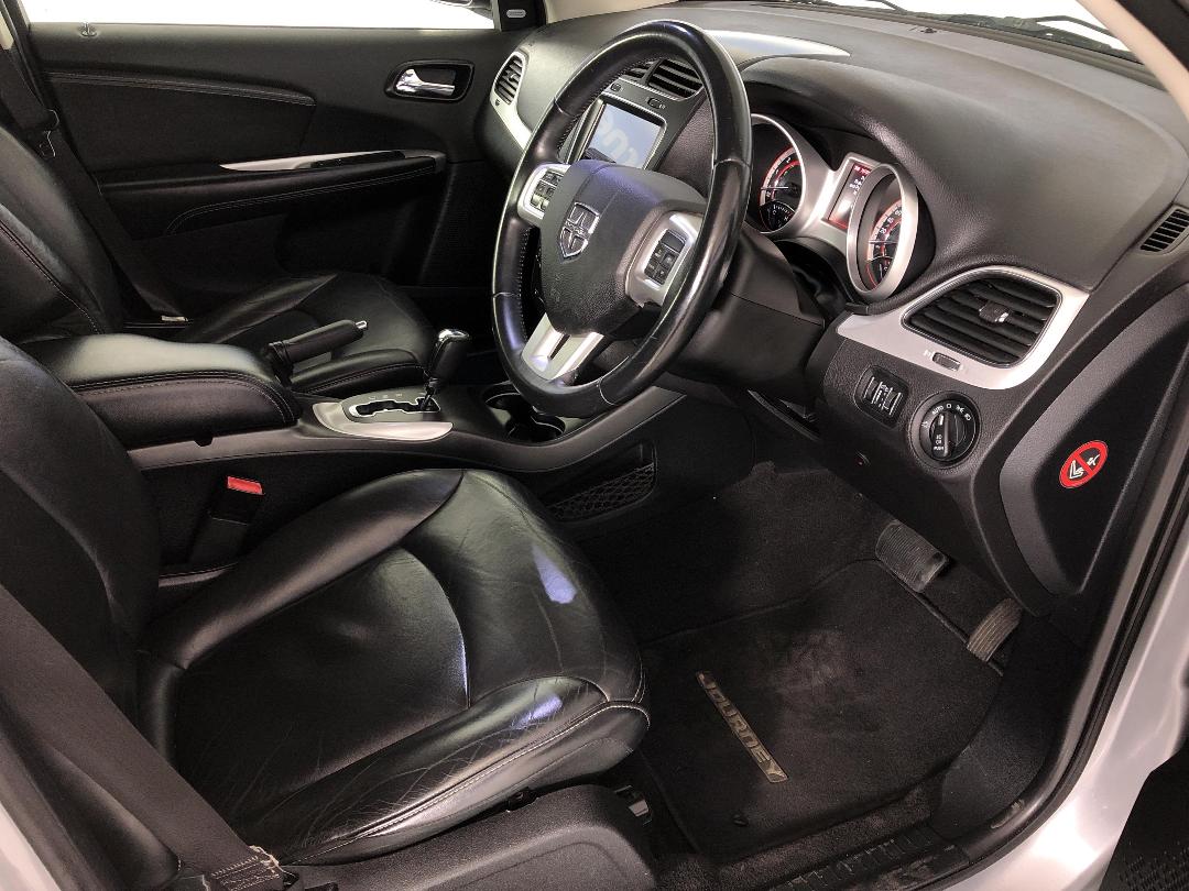 Photo '16' of Dodge Journey