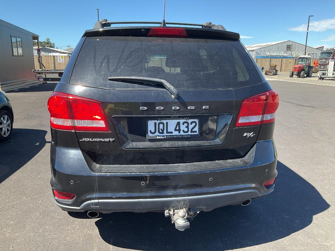 Photo '4' of Dodge Journey R/T