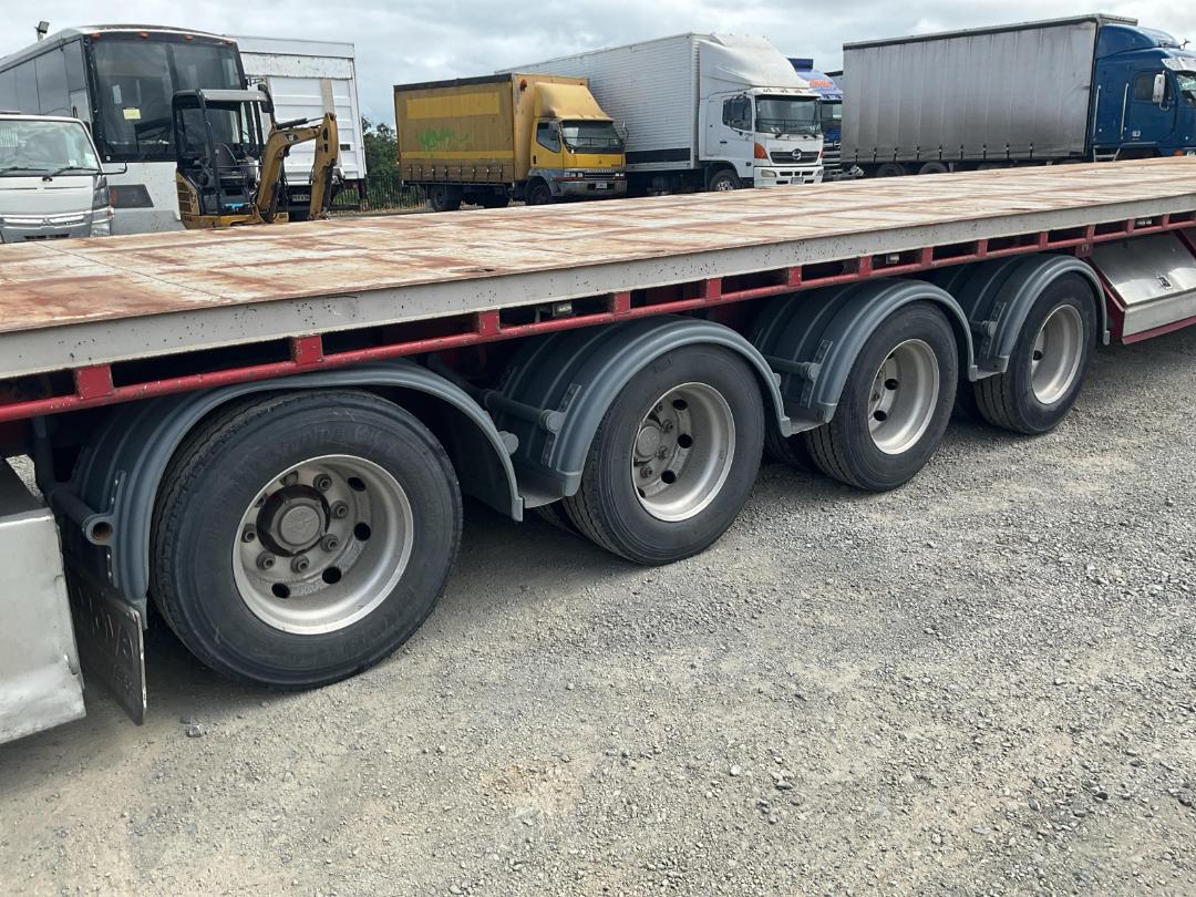 Photo '24' of DOMETT D1502 Flat Deck Semi