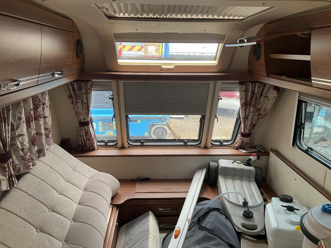 Photo '17' of ELDDIS BUCCANEER CRUISER Caravan - Tandem Photo '17' of ELDDIS BUCCANEER CRUISER Caravan - Tandem