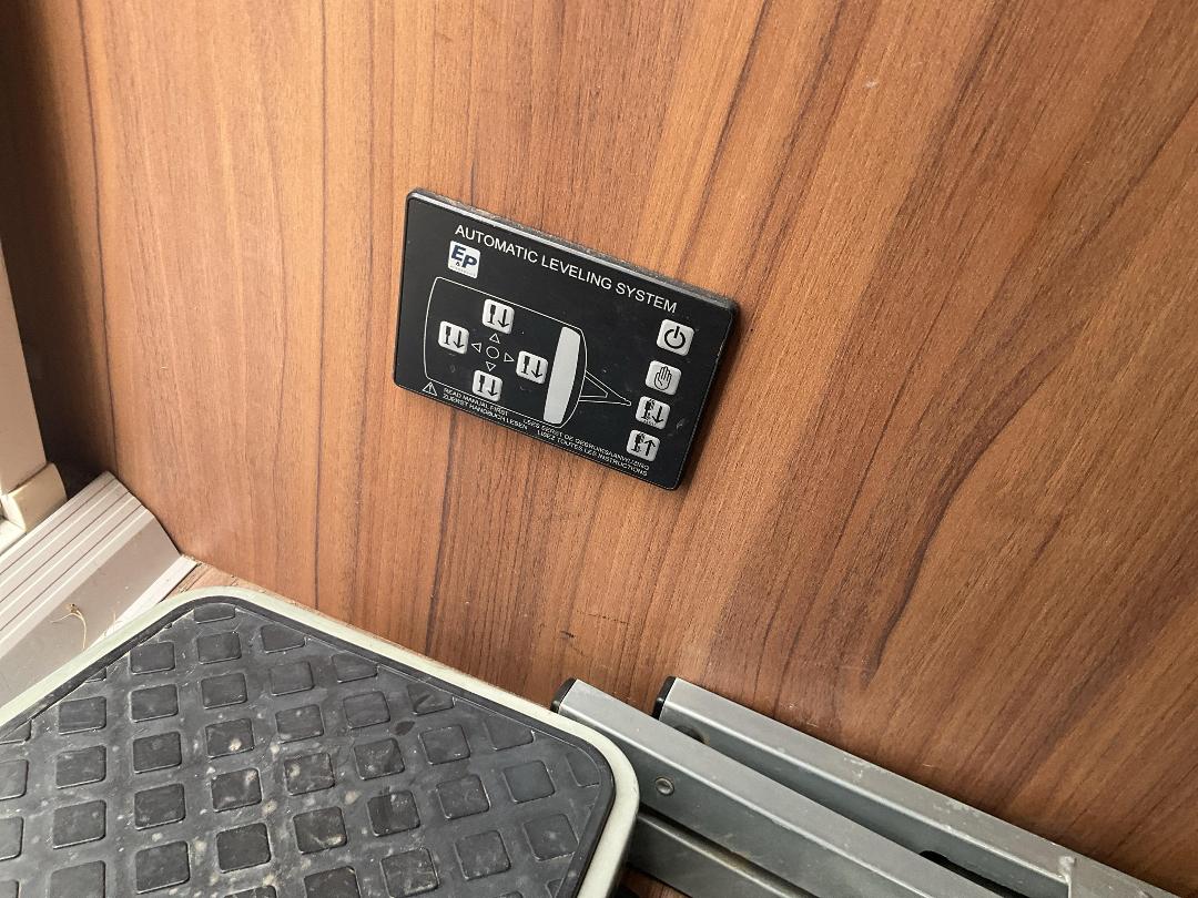 Photo '19' of ELDDIS BUCCANEER CRUISER Caravan - Tandem Photo '19' of ELDDIS BUCCANEER CRUISER Caravan - Tandem