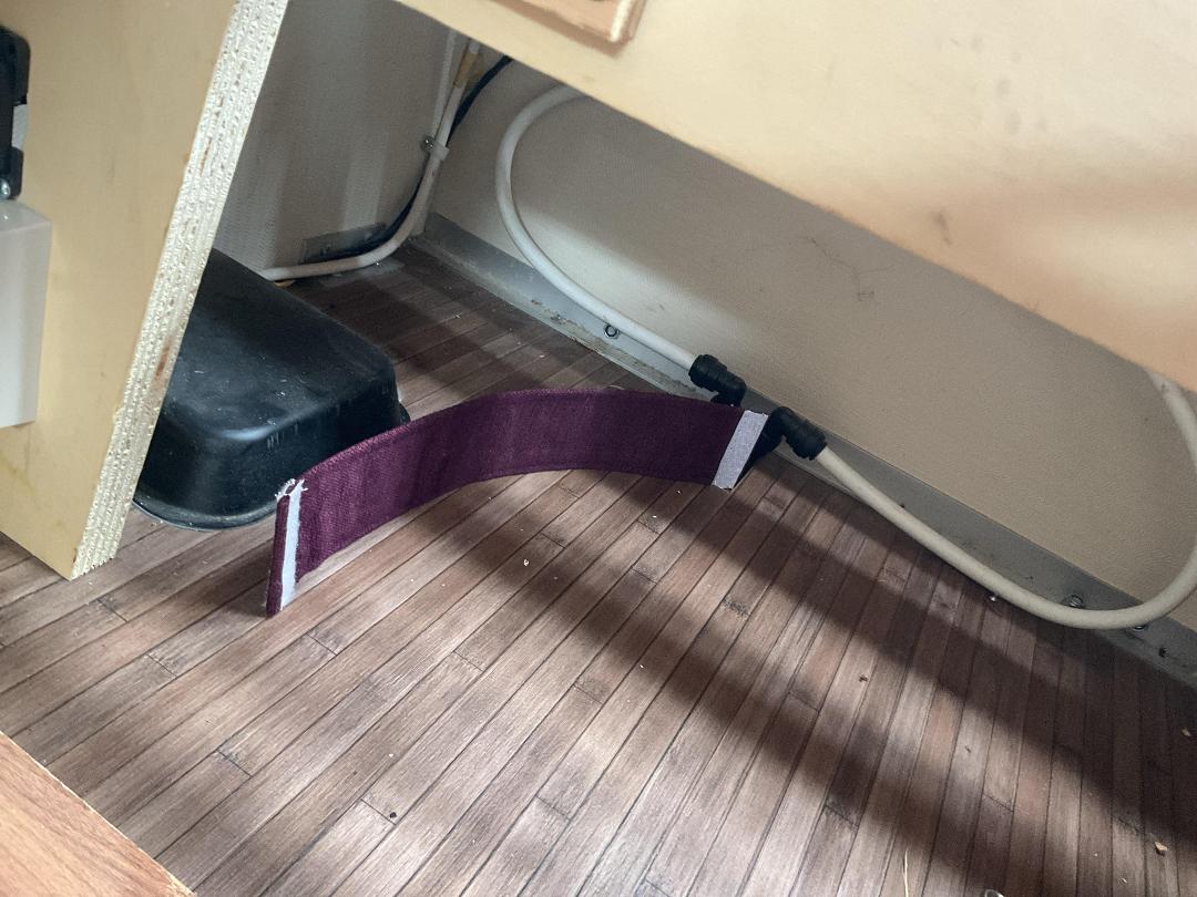 Photo '28' of ELDDIS BUCCANEER CRUISER Caravan - Tandem Photo '28' of ELDDIS BUCCANEER CRUISER Caravan - Tandem