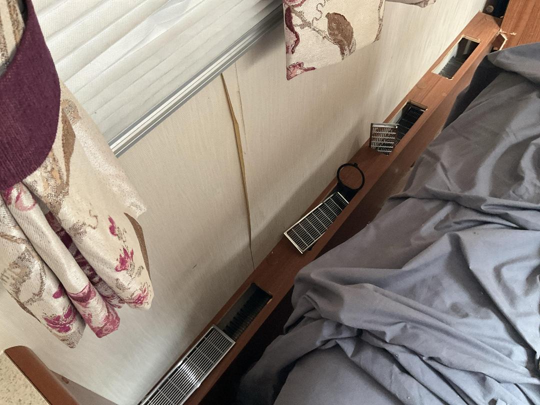 Photo '37' of ELDDIS BUCCANEER CRUISER Caravan - Tandem Photo '37' of ELDDIS BUCCANEER CRUISER Caravan - Tandem