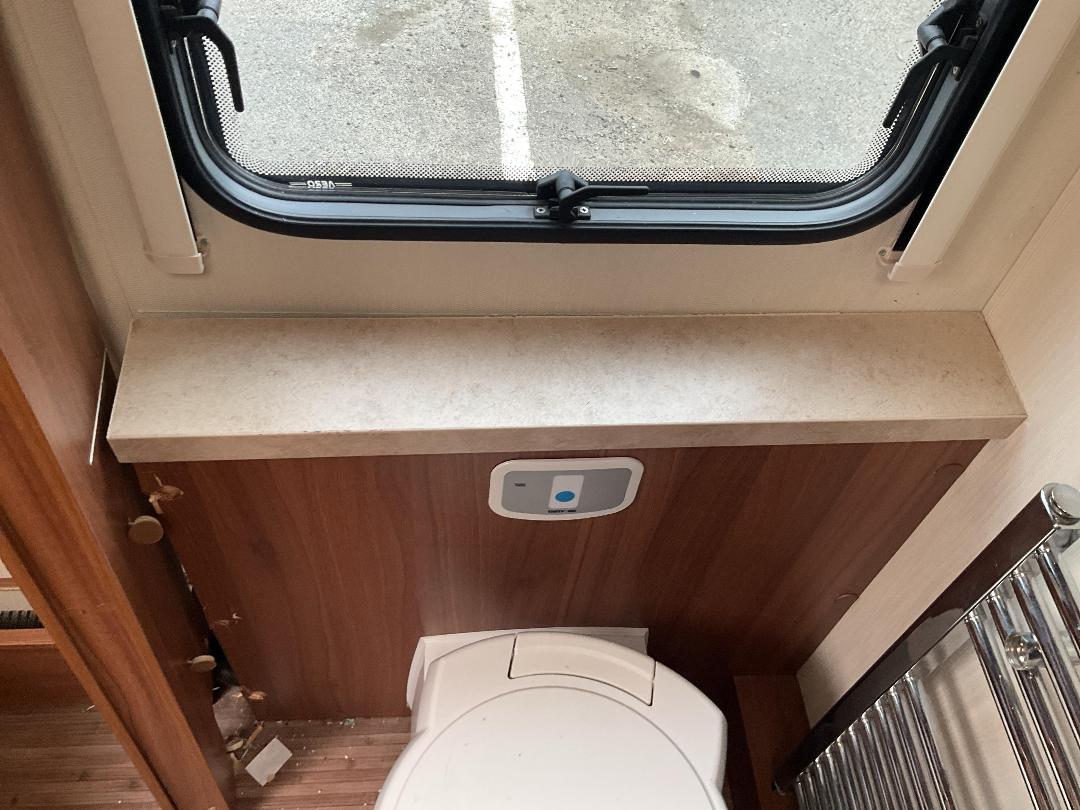 Photo '42' of ELDDIS BUCCANEER CRUISER Caravan - Tandem Photo '42' of ELDDIS BUCCANEER CRUISER Caravan - Tandem