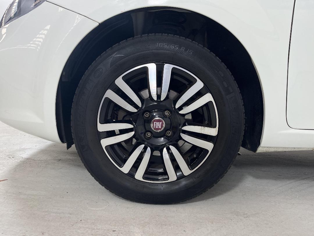 Photo '10' of Fiat Punto