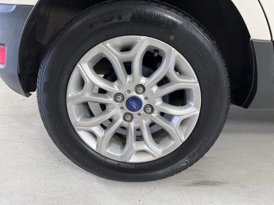 Photo '12' of Ford Ecosport