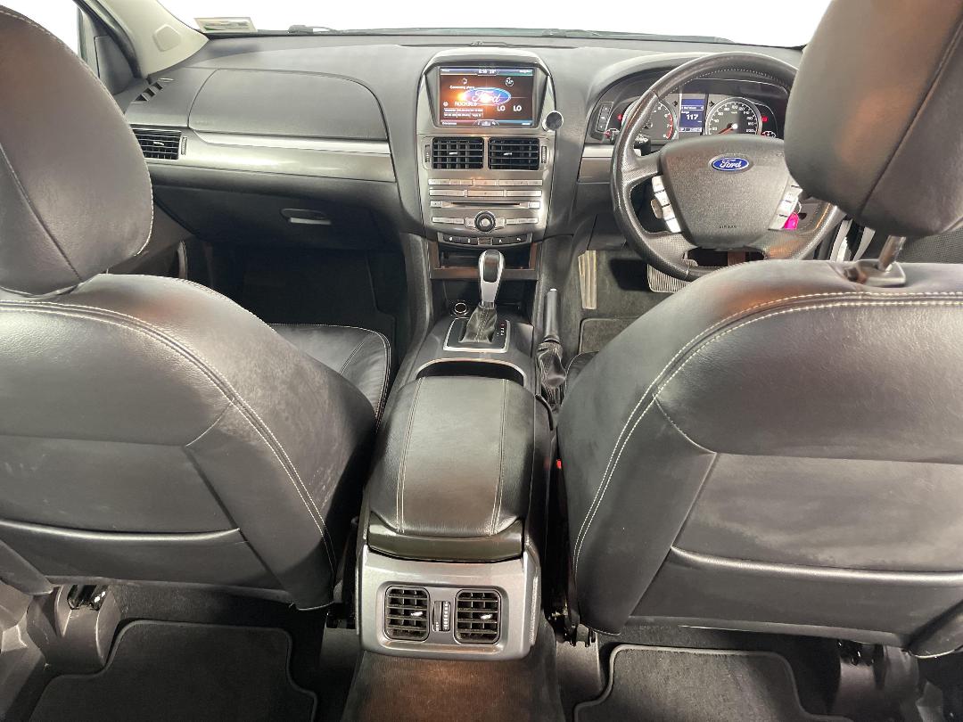 Photo '18' of Ford Falcon