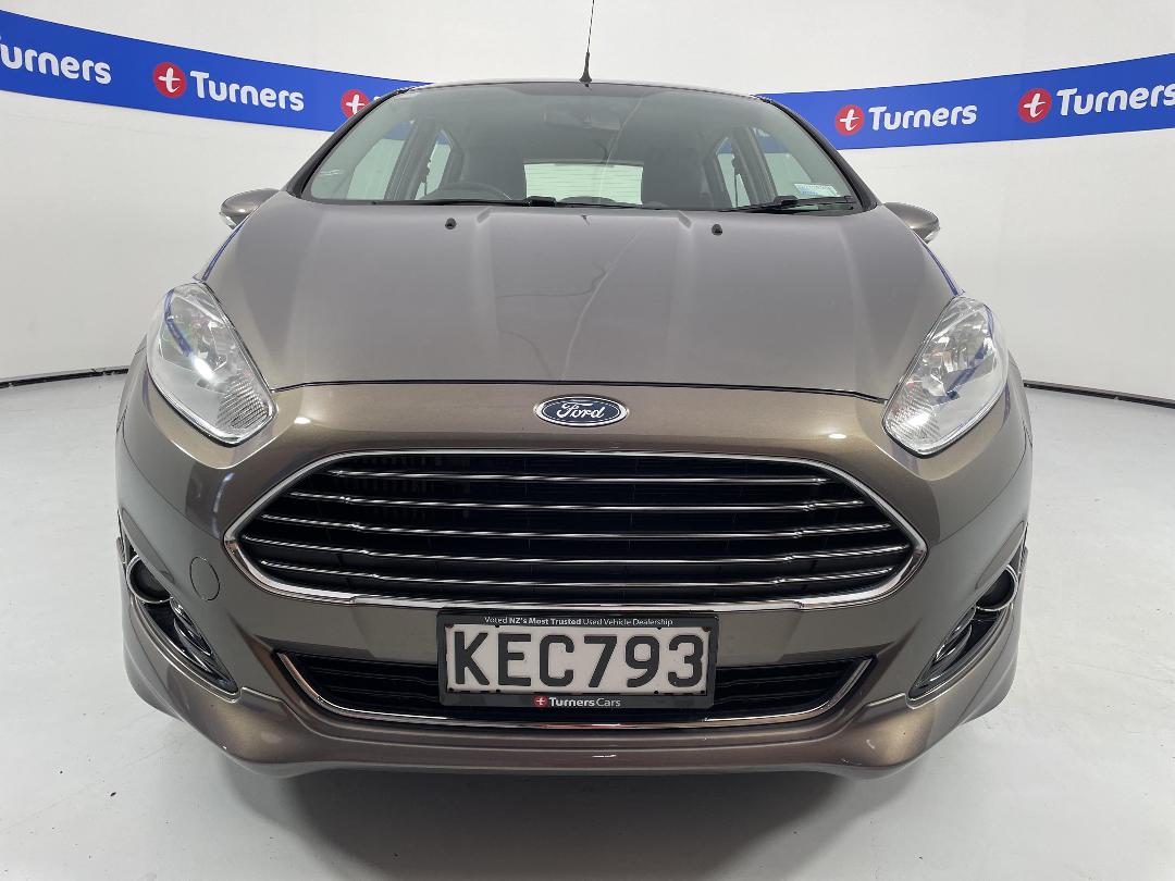 Photo '2' of Ford Fiesta Photo '2' of Ford Fiesta