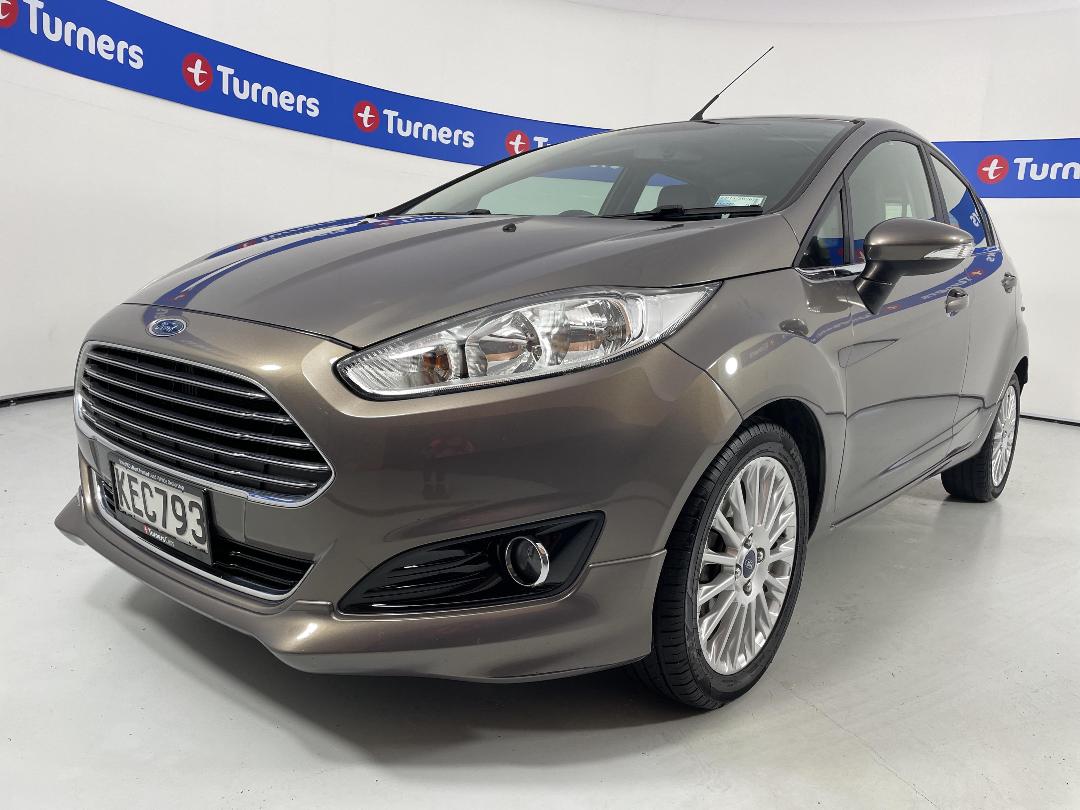 Photo '4' of Ford Fiesta Photo '4' of Ford Fiesta