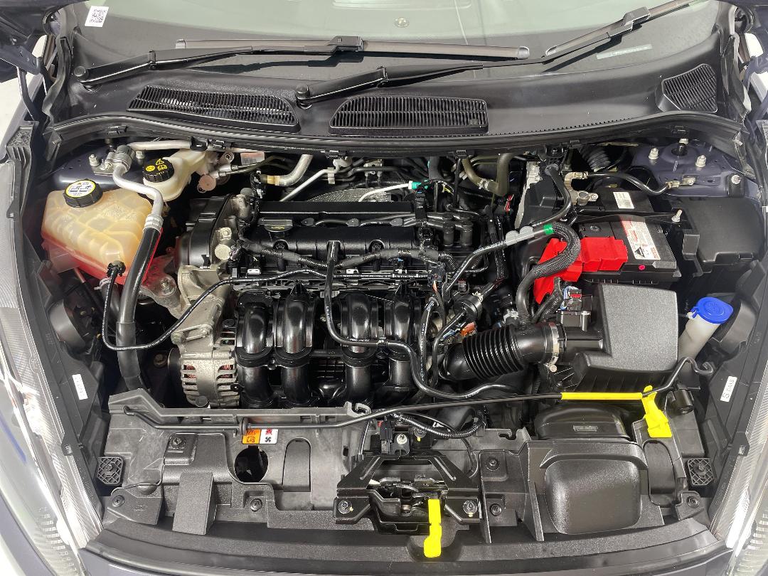 Photo '13' of Ford Fiesta