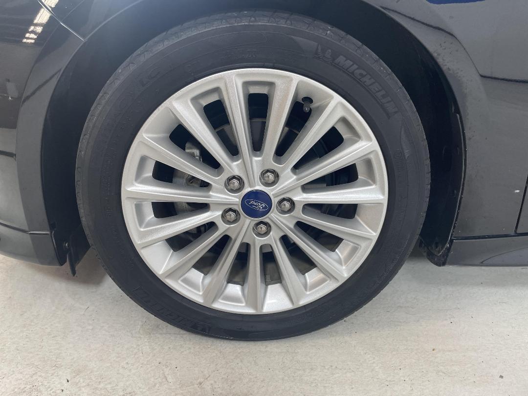 Photo '10' of Ford Focus