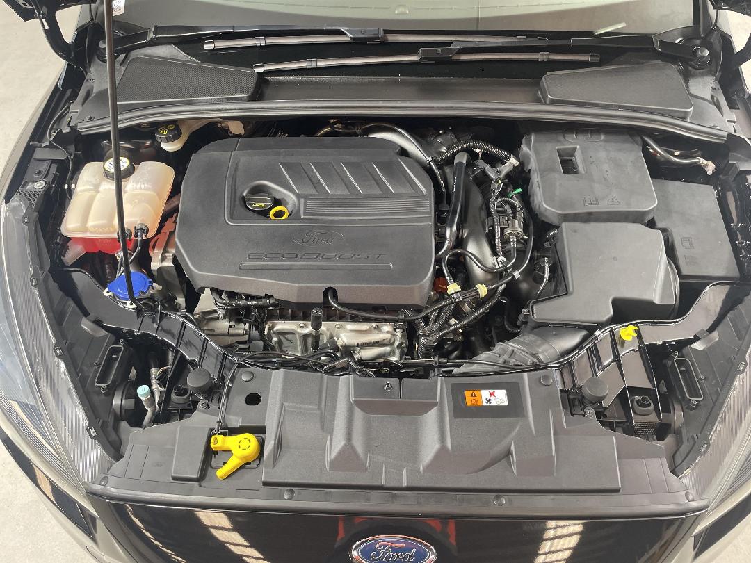 Photo '13' of Ford Focus