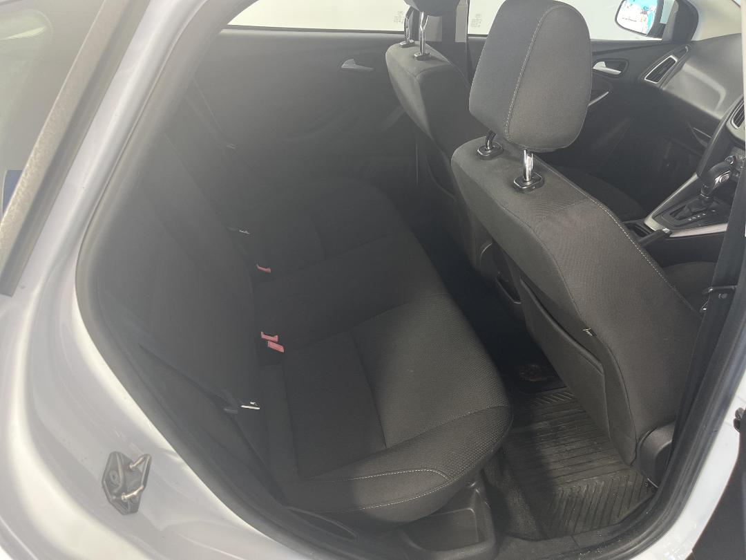 Photo '20' of Ford Focus