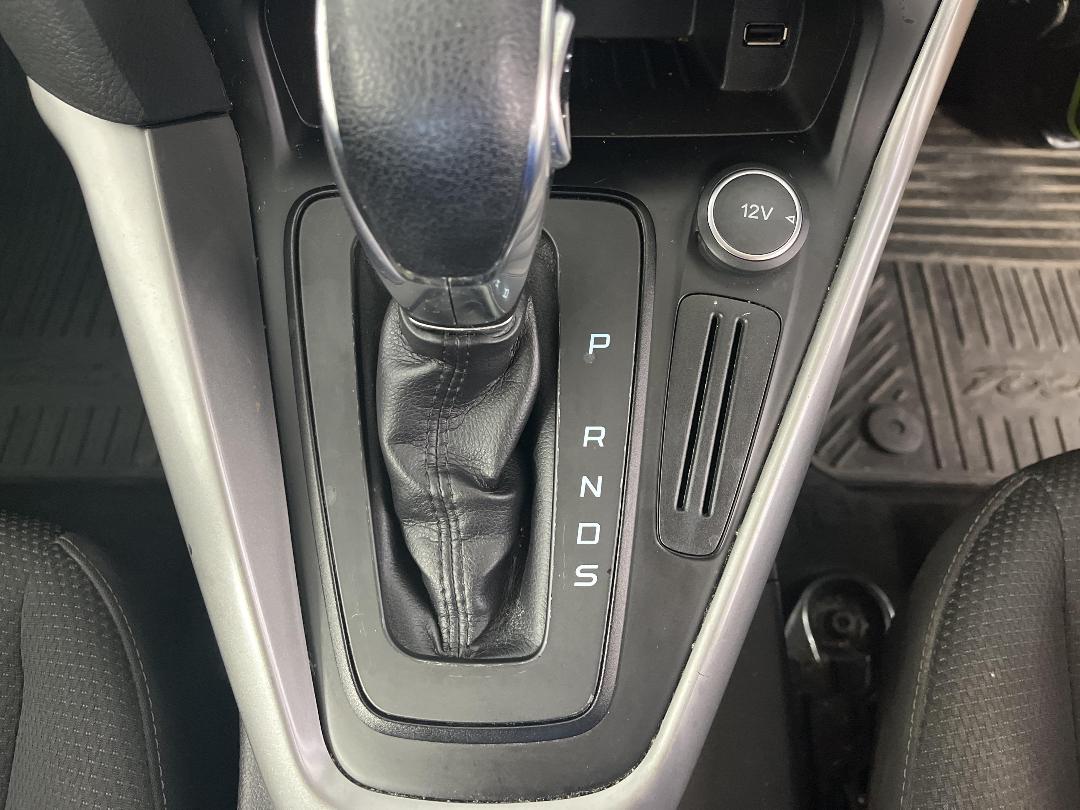 Photo '29' of Ford Focus