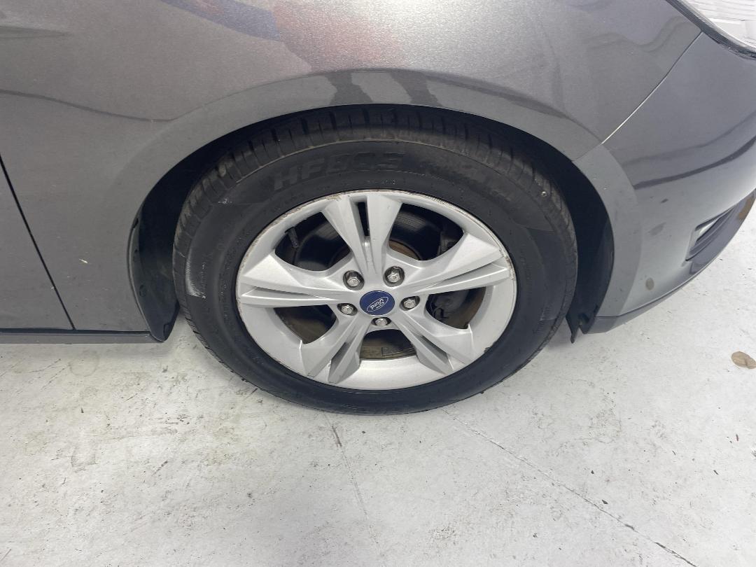 Photo '9' of Ford Focus