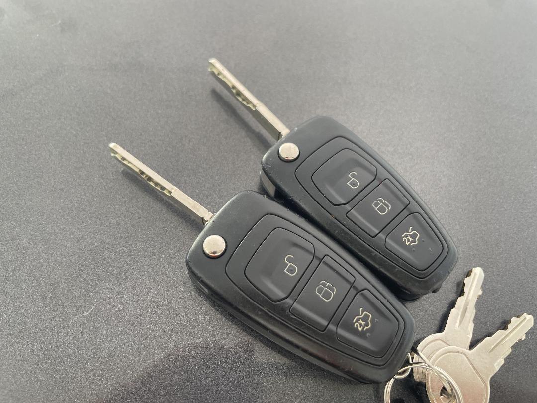 Photo '22' of Ford Focus