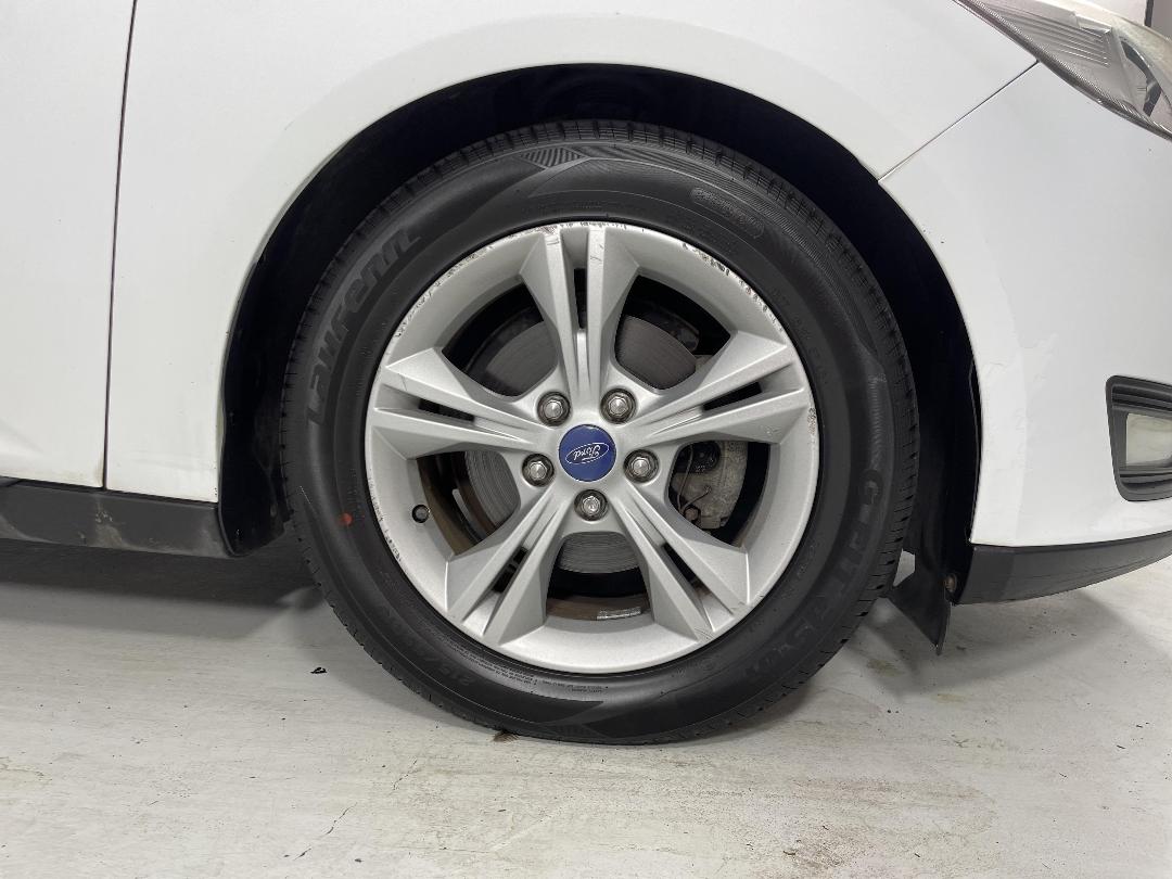 Photo '9' of Ford Focus