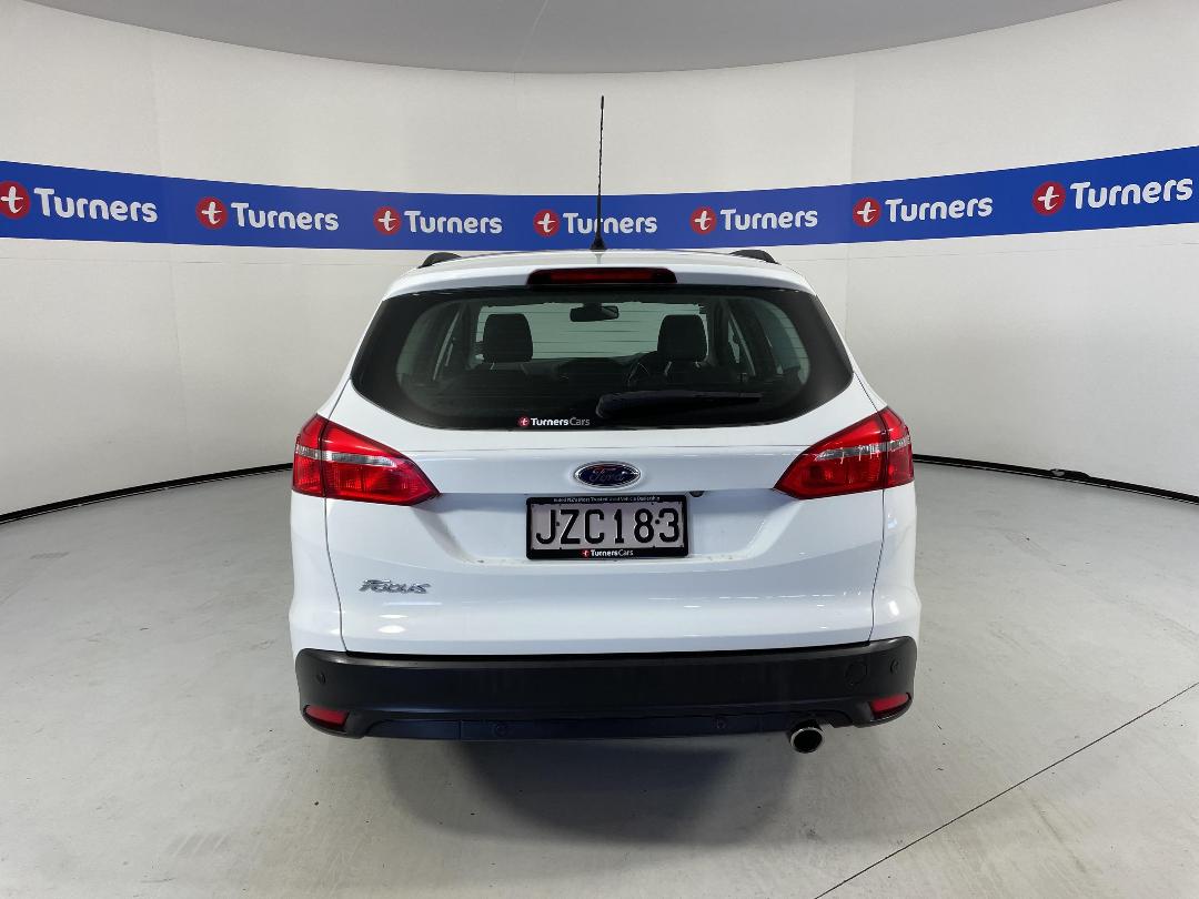 Photo '6' of Ford Focus