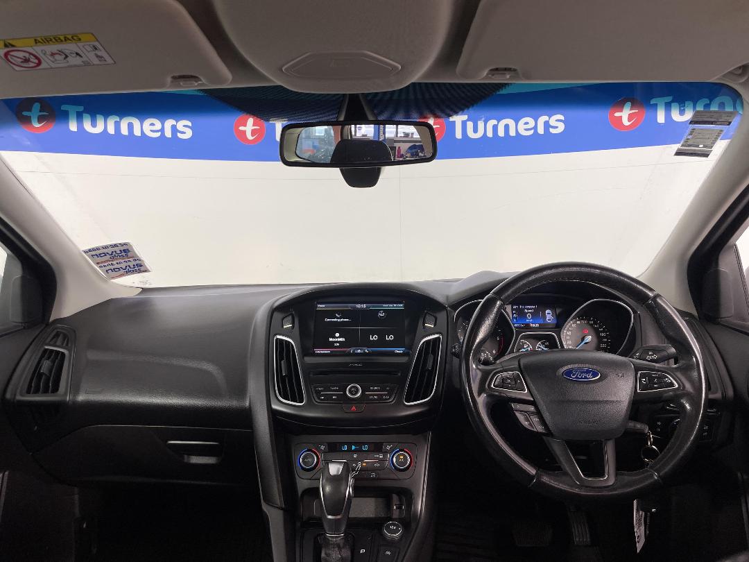 Photo '17' of Ford Focus