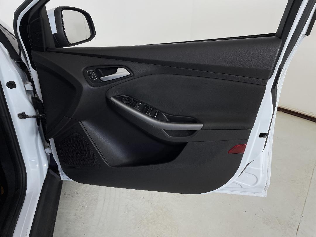 Photo '13' of Ford Focus Trend