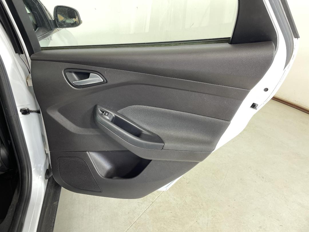 Photo '17' of Ford Focus Trend