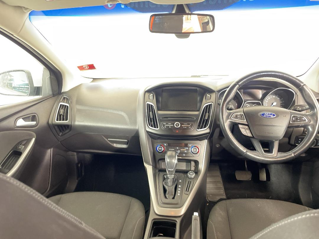 Photo '15' of Ford Focus Trend