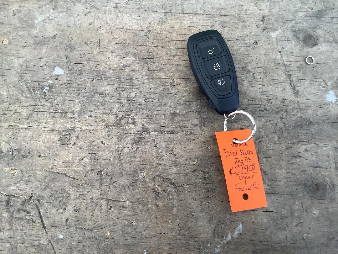 Photo '16' of Ford Kuga Titanium AWD Diesel Photo '16' of Ford Kuga Titanium AWD Diesel