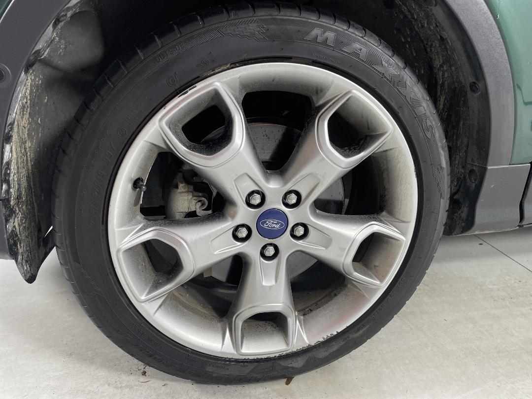 Photo '10' of Ford Kuga