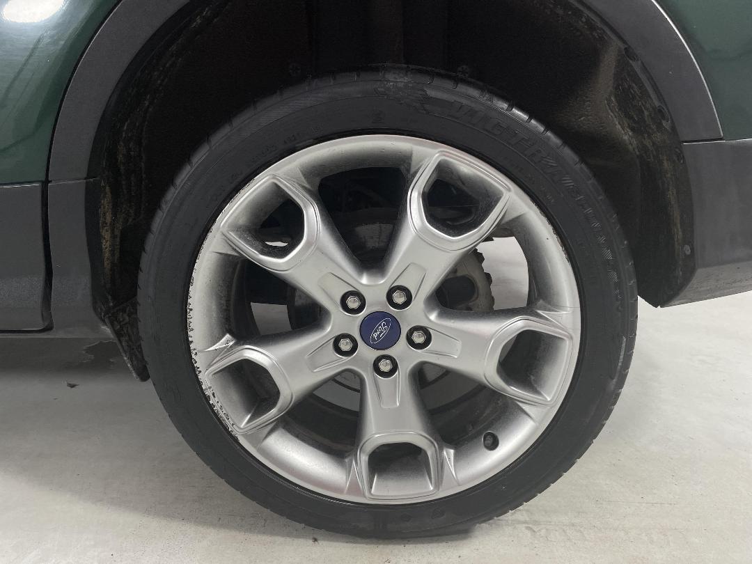 Photo '11' of Ford Kuga