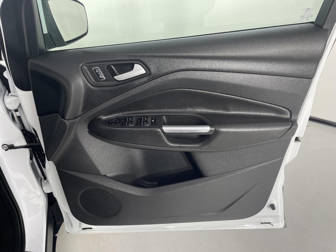 Photo '15' of Ford Kuga