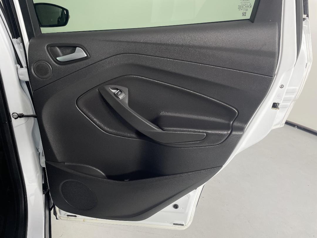 Photo '19' of Ford Kuga