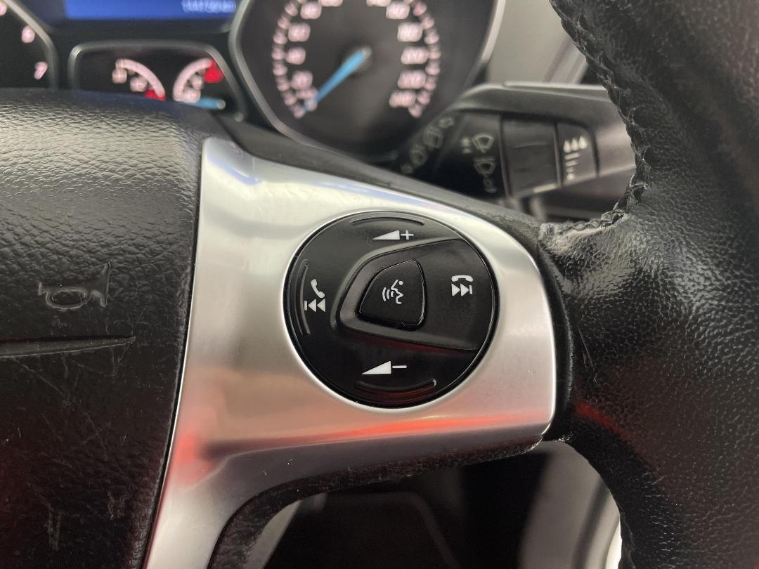 Photo '24' of Ford Kuga