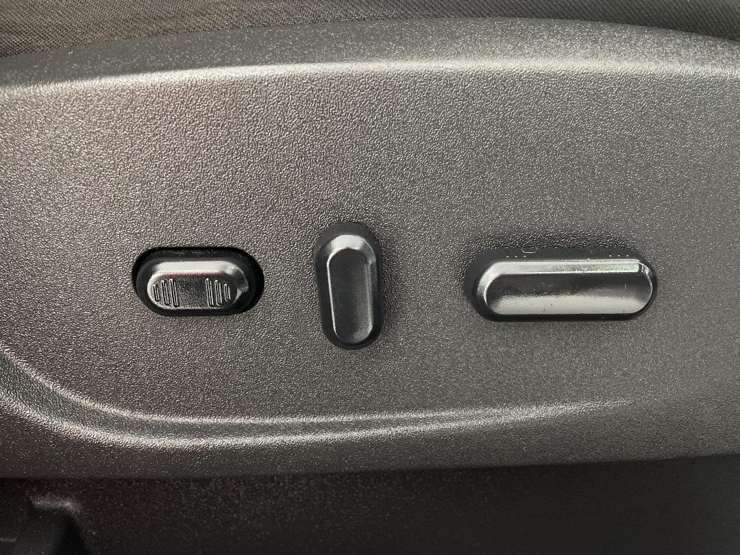 Photo '23' of Ford Kuga