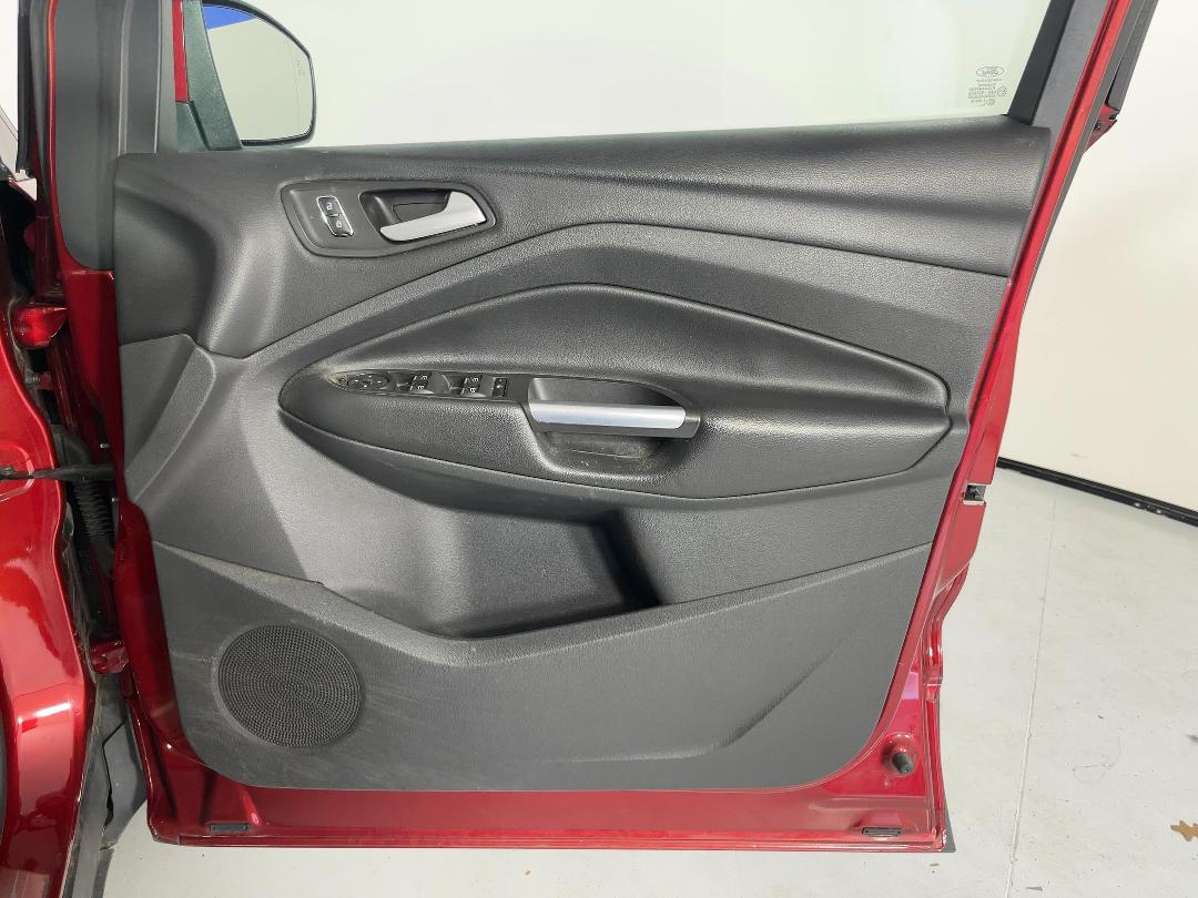 Photo '15' of Ford Kuga Photo '15' of Ford Kuga