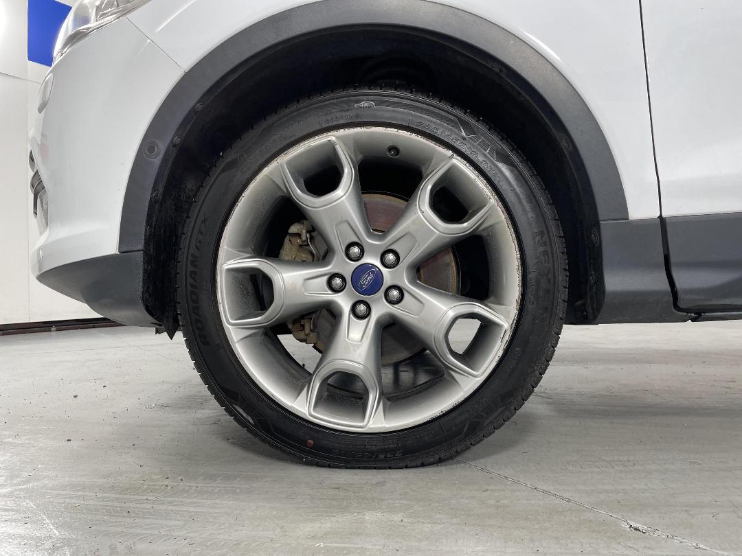 Photo '10' of Ford Kuga