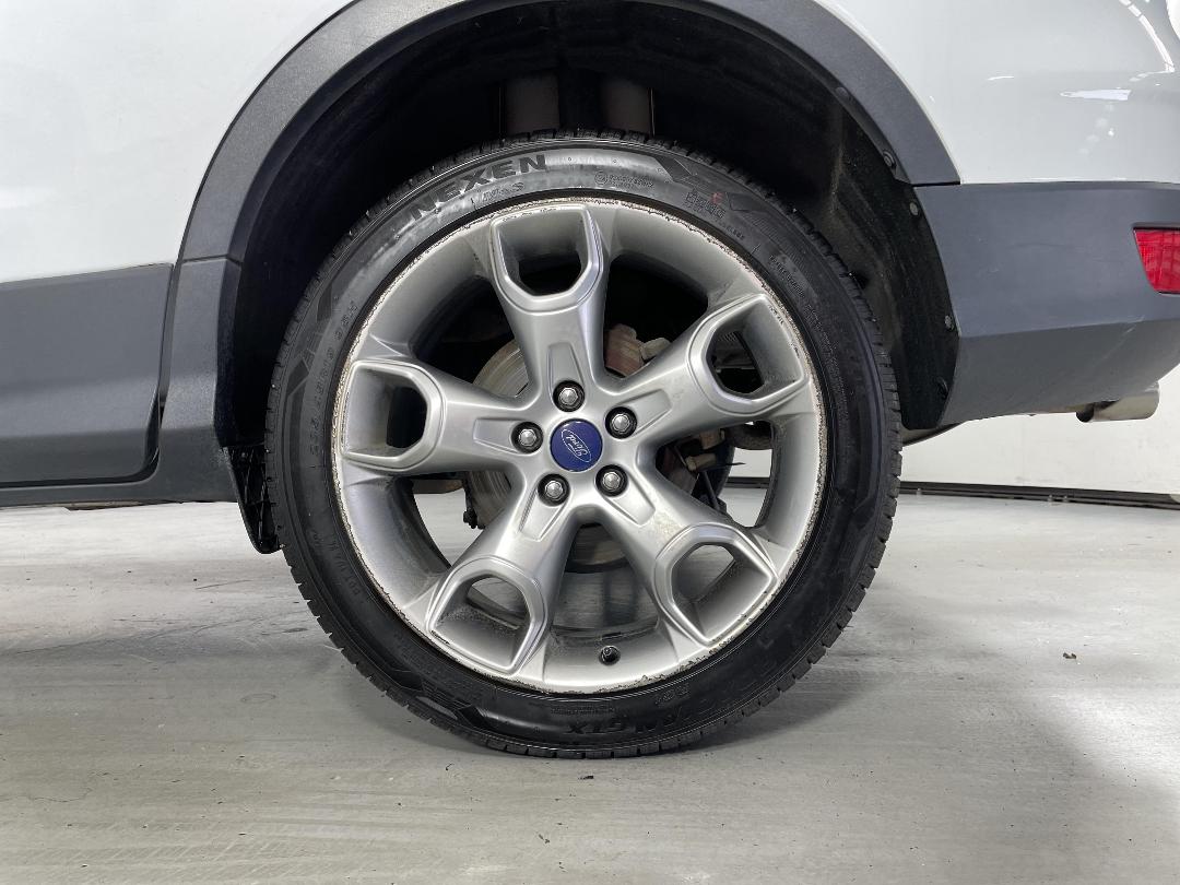 Photo '11' of Ford Kuga