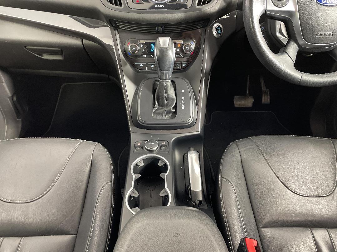 Photo '18' of Ford Kuga