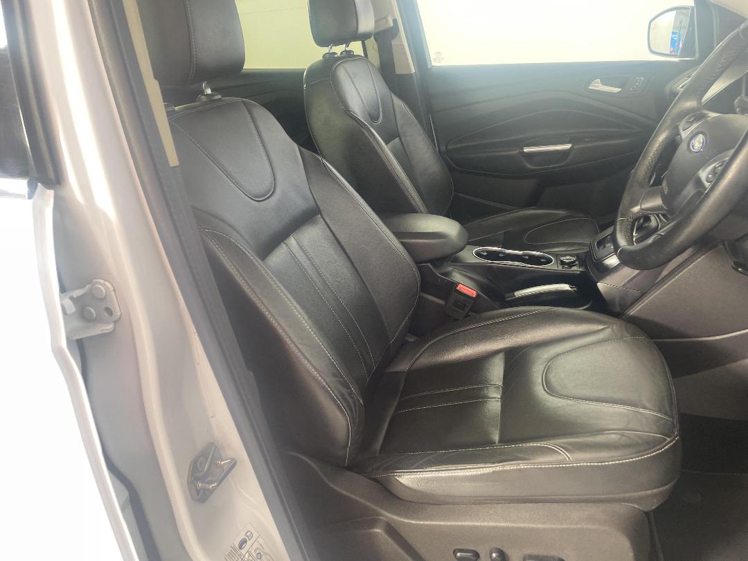 Photo '16' of Ford Kuga