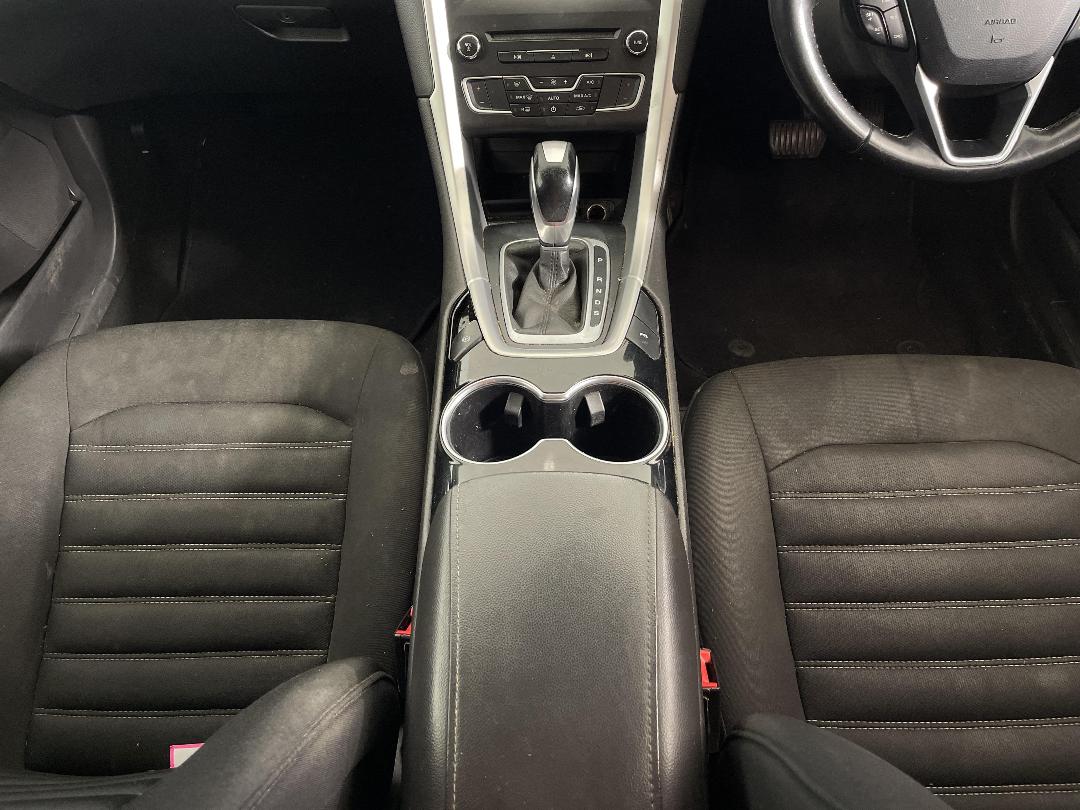 Photo '18' of Ford Mondeo Photo '18' of Ford Mondeo