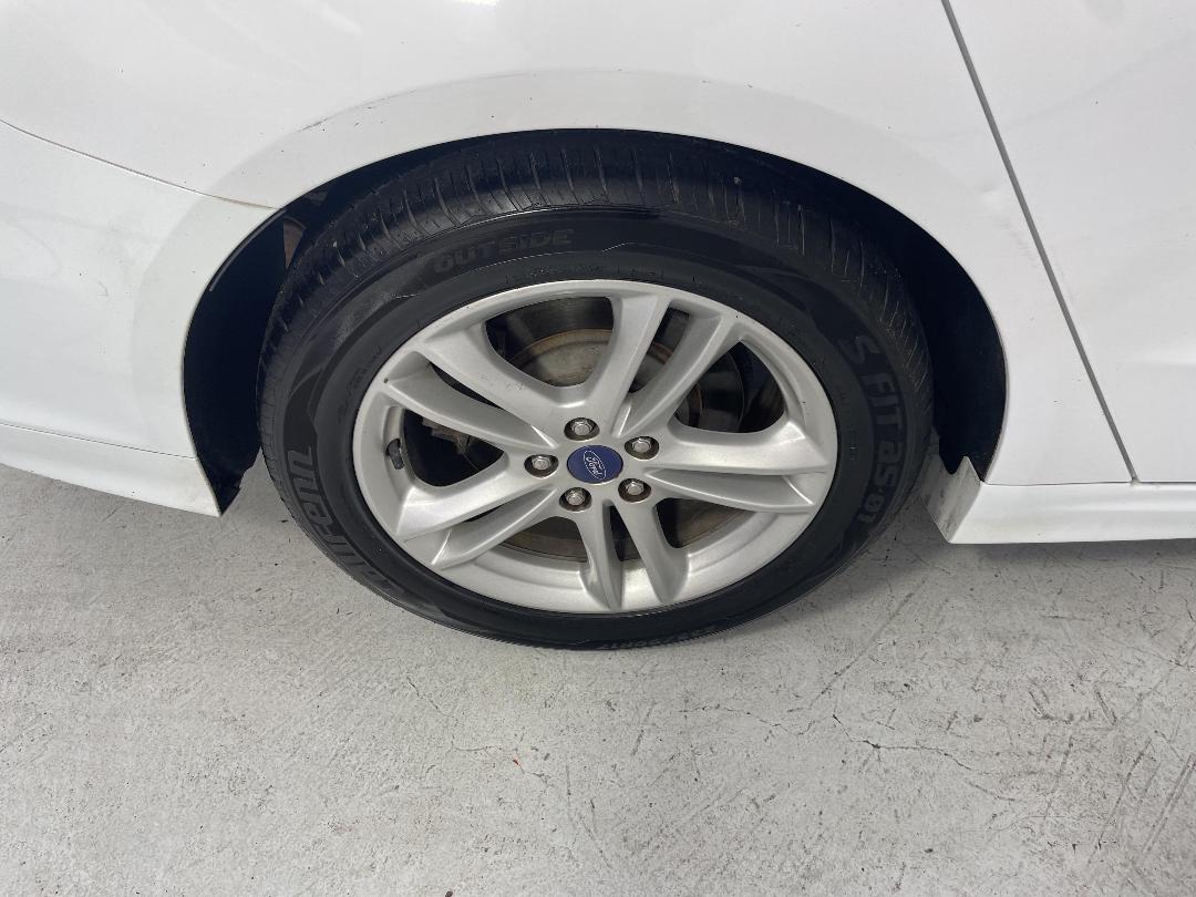 Photo '10' of Ford Mondeo Ambiente WGN Petrol Photo '10' of Ford Mondeo Ambiente WGN Petrol